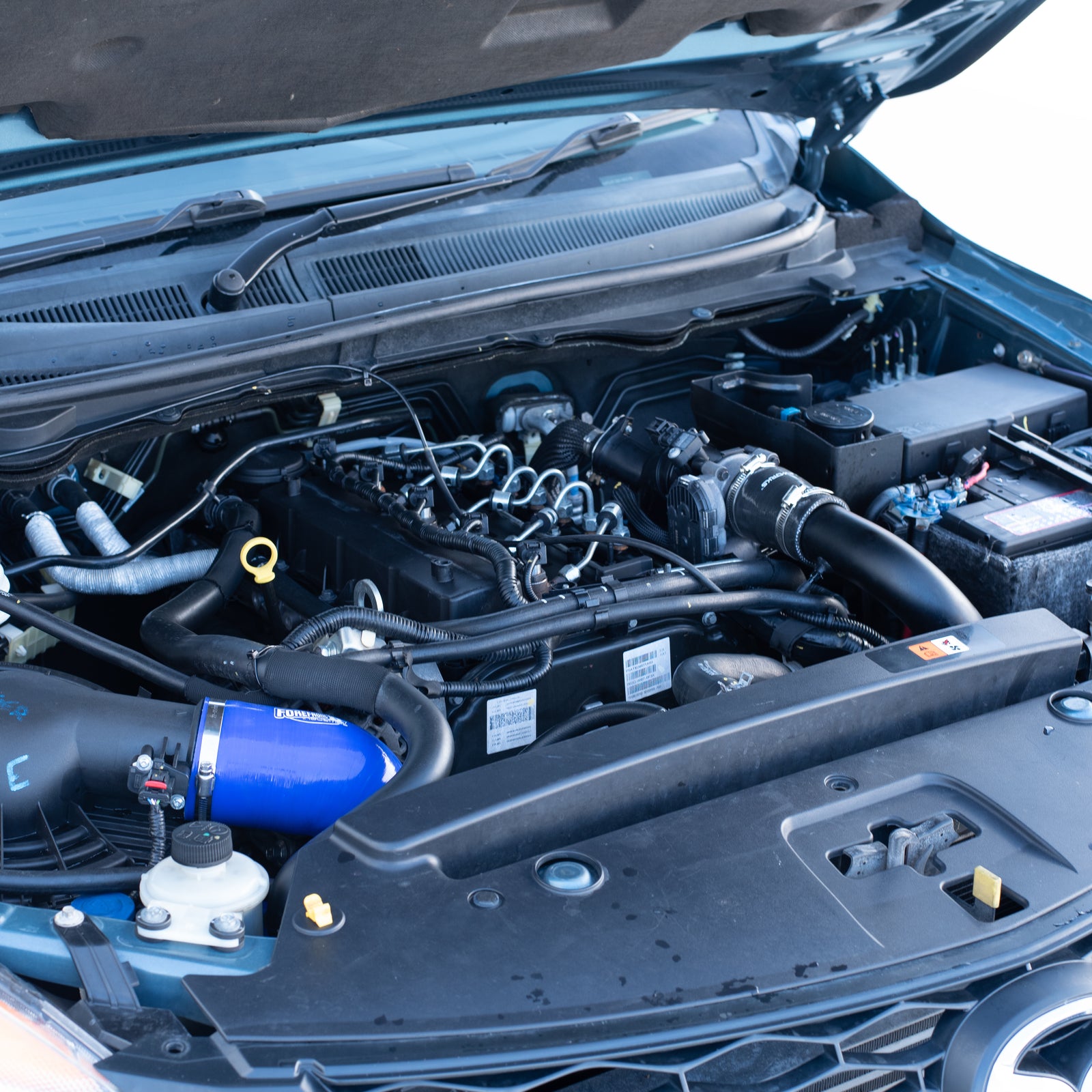 Mazda BT50 Turbocharger Failure Analysis - Overspeeding Damages Turbos