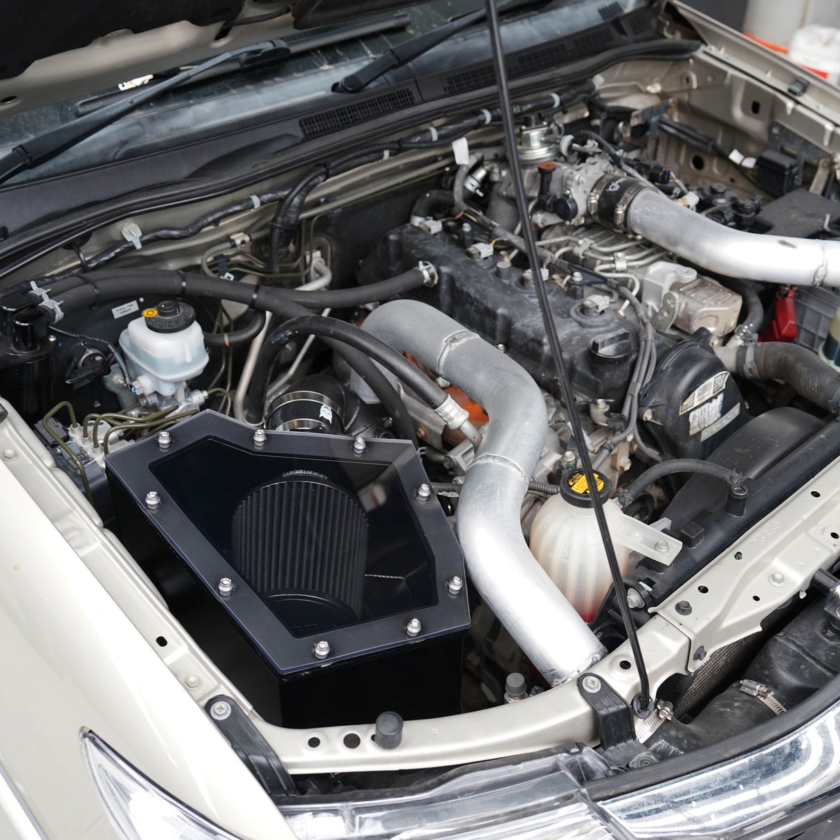 DPP High Flow Airbox To Suit Toyota Hilux 1KD 3.0L KUN26 KUN16